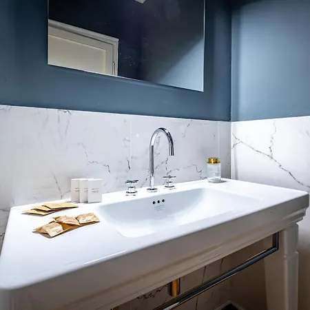 公寓 Yid Lamarmora Luxury Contemporary *