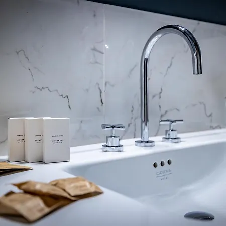 Yid Lamarmora Luxury Contemporary * 佛罗伦萨