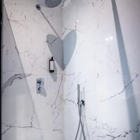 Yid Lamarmora Luxury Contemporary Lejlighed *